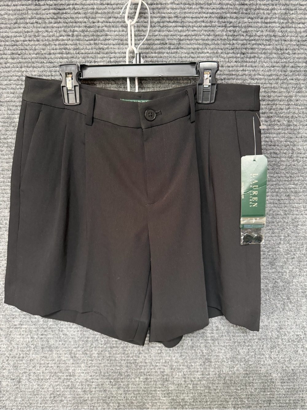 Lauren Ralph Lauren Black Pleated Women's Dress Shorts sz 6 Classic
